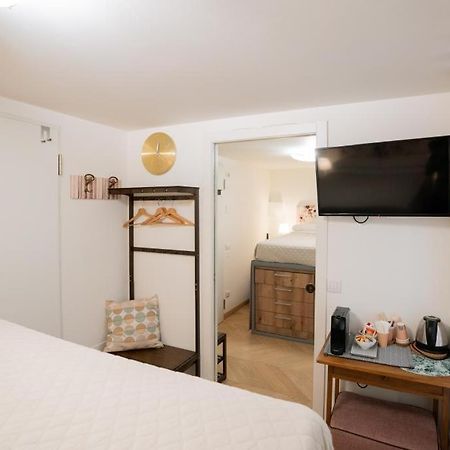Domus Verona - Borsari Pied-A-Terre Bagian luar foto